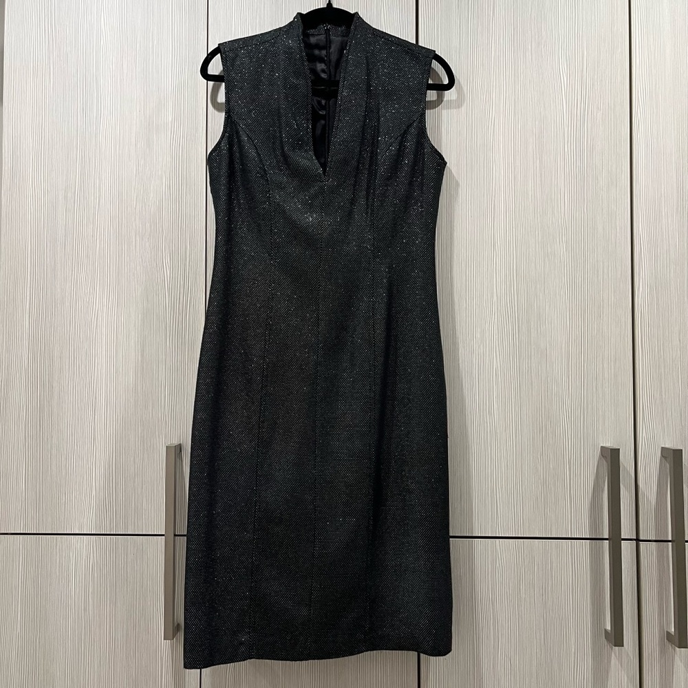 Coldwater Creek | V-Neck Sheath Midi Dress | Black‎ Silver Metallic | Size 6